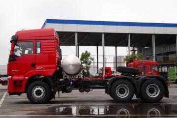 深耕燃?xì)庵乜I(lǐng)域，陜汽德御Q300牽引車助推行業(yè)升級
