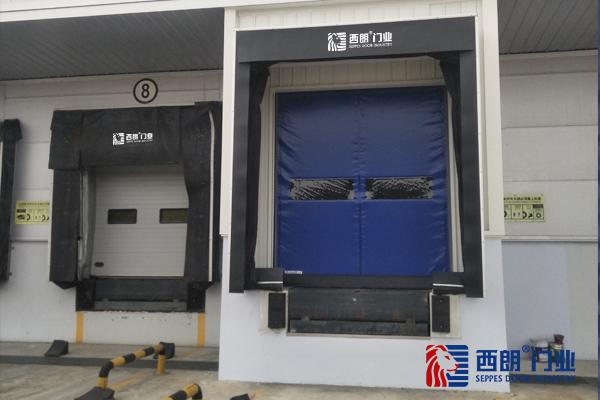 南通廠家直供冷庫(kù)充氣機(jī)械門(mén)封門(mén)罩